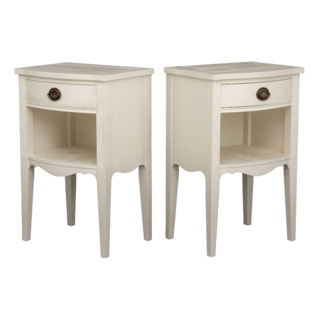 White Fine Furniture Painted Nightstands, Pair For Sale