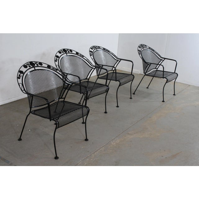 Set of 4 Mid-Century Modern Salterini Curve Back Outdoor Arm Chairs Offered is a set of 4 mid-century modern outdoor arm...