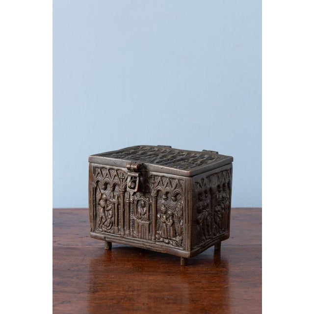 Height: 10 cm Width: 10 cm Depth: 10 cm Excellent condition. A small hole (< 1 mm) in rear panel, probably casting related.