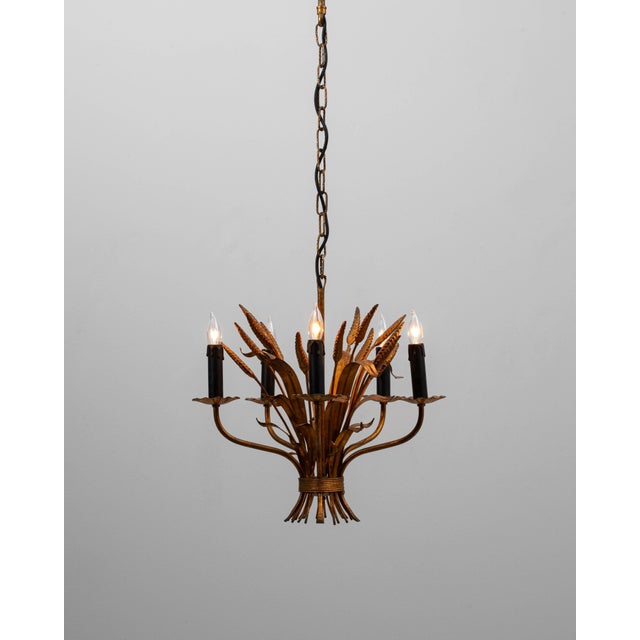 20th Century Italian Gilded Florentine Tole Wheat Sheaf Chandelier by Hans Kögl For Sale - Image 9 of 18