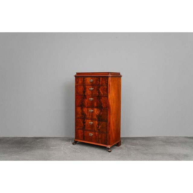 Biedermeier Chest of Drawers with Secretary Compartment in Mahogany, Early 19th Century For Sale - Image 6 of 18