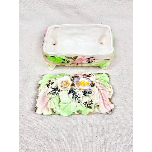 Vintage Hand Painted Floral Ceramic Box For Sale In New Orleans - Image 6 of 7