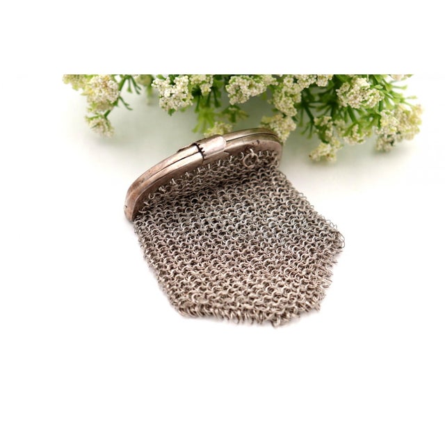 Silver Mesh Coin Purse, in Good conditions.