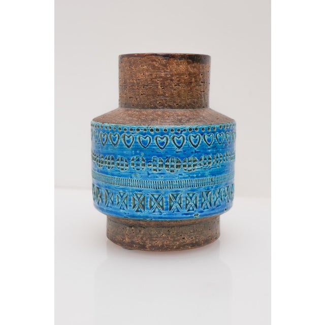 Vintage Rimini Blue Ceramic Vase by Aldo Londi for Bitossi, Italy, 1960s For Sale - Image 13 of 13