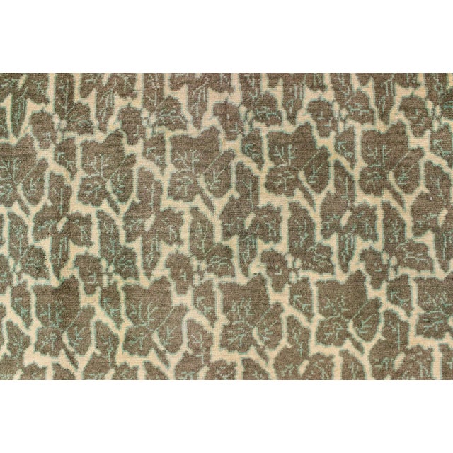 Green Green Colored Leaf Pattern Vintage Rug With a Modern Design in Squared Shape 7' X 8'8 For Sale - Image 8 of 10