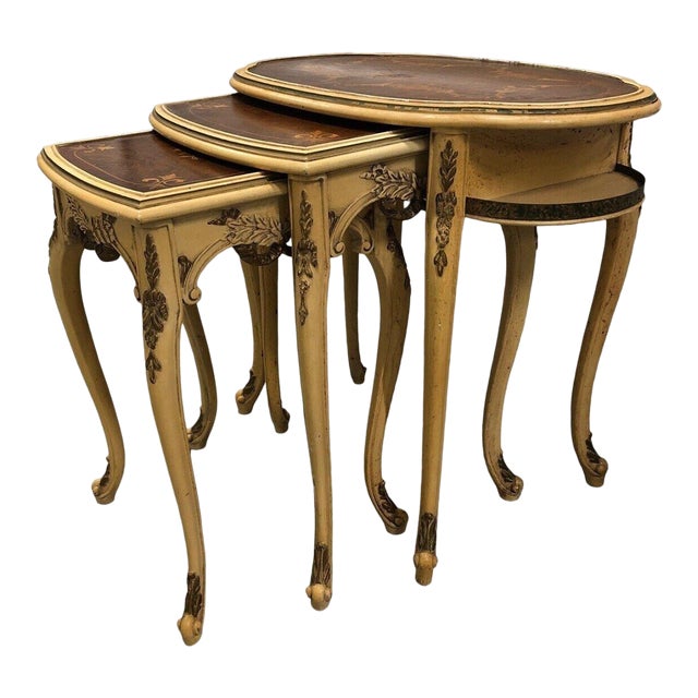 1940s Vintage Louis XV Style Nesting Staking Tables Inlaid Wood Top For Sale