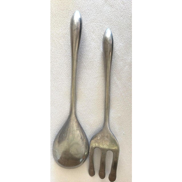 Vintage Wilton Armetale Asparagus Serving Set Bruce Fox Luxury Elegant Silvertone - 2 pcs For Sale - Image 6 of 7