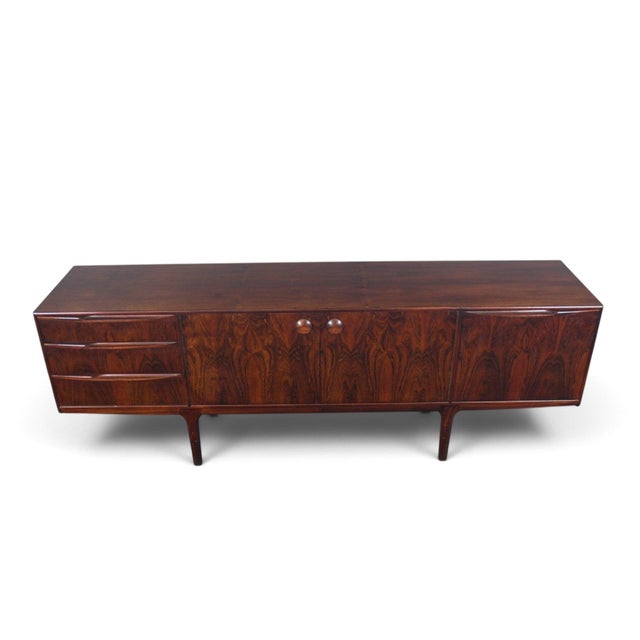 A. H. McIntosh & Co. Ltd. Mid 20th Century McIntosh "Dunotter" Credenza in Brazilian Rosewood For Sale - Image 4 of 15