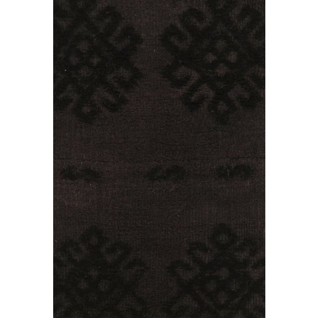 Rug & Kilim Rug & Kilim’s Contemporary Turkish Runner in Dark Taupe & Charcoal Medallion For Sale - Image 4 of 9