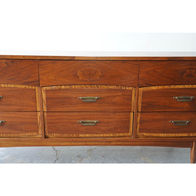 Mid-Century Modern 1960s Vintage Two-Tone Mid-Century Modern Walnut Dresser For Sale - Image 3 of 9
