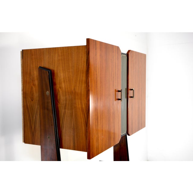 Wood Mid-Century Modern Italian Freestanding Teak and Brass Modular Bookshelf, 1960s For Sale - Image 7 of 9