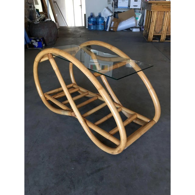 Mid-Century Modern 1950s Restored Single-Strand Glass Top "Grasshopper" Rattan Side Table For Sale - Image 3 of 10