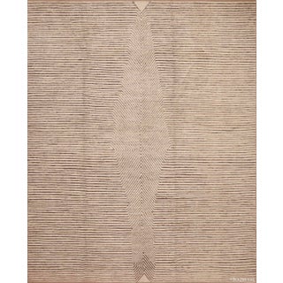 Nazmiyal Collection Modern Cream Contemporary Area Rug For Sale