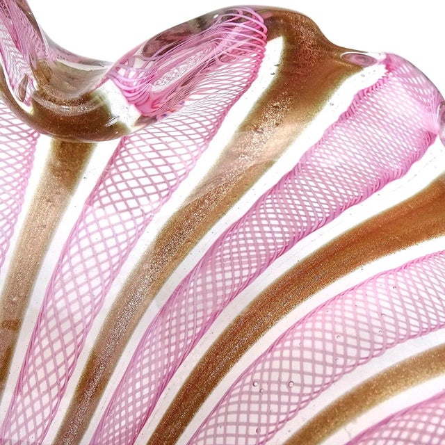 Mid 20th Century Vintage Murano Fratelli Toso Pink White Copper Aventurine Ribbons Italian Large Art Glass Bowl For Sale - Image 5 of 8