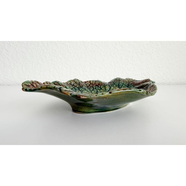 Early 20th Century Early 20th C Majolica Begonia Leaf Dish For Sale - Image 5 of 8