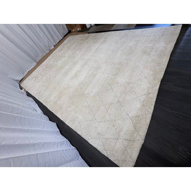 Rh Iman Diamond Wool Rug 9x12 - Ivory/Silver For Sale - Image 18 of 18