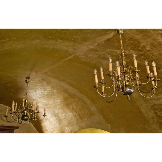 Two-story dutch chandeliers. Each chandelier has 12 bulbs. Renovated electrical installation - ready for use immediately....