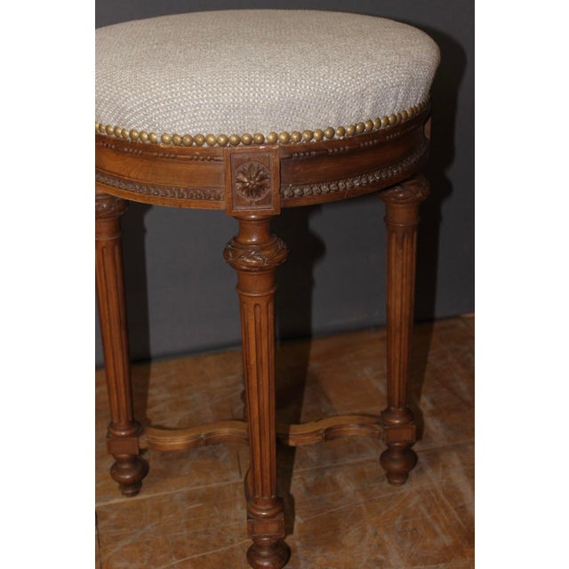 Brown Louis XVI Style Walnut Stool, 1900 For Sale - Image 8 of 11