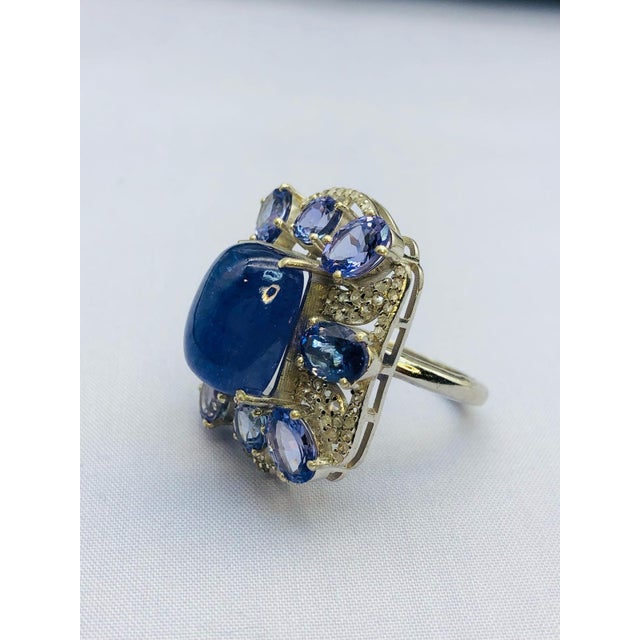 Bochic "Orient" Natural Diamond & Tanzanite Cocktail Ring Set In 18K Gold & Silver For Sale - Image 4 of 5