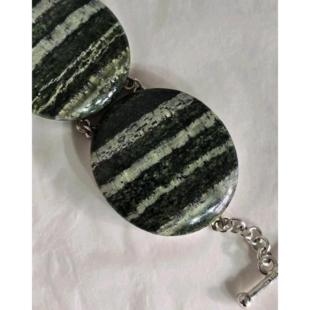Polished Banded Agate and Sterling Silver Jewellery Set, Set of 3 For Sale - Image 14 of 18