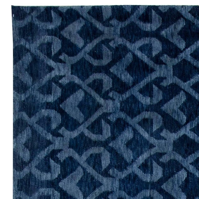 Textile Contemporary Geometric Handcrafted Pashmina Euro Rug by Doris Leslie Blau For Sale - Image 7 of 8