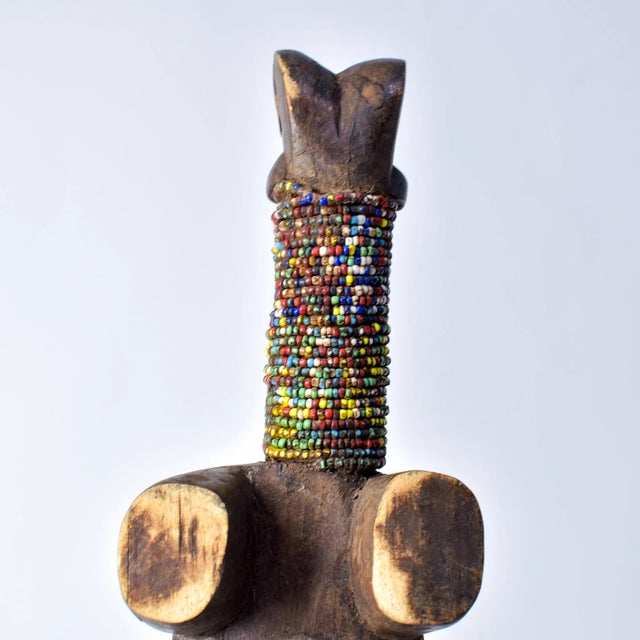Early 20th Century Early 20th Century Nyamwezi Wooden Headrest with Glass Bead Decoration Tanzania For Sale - Image 5 of 16