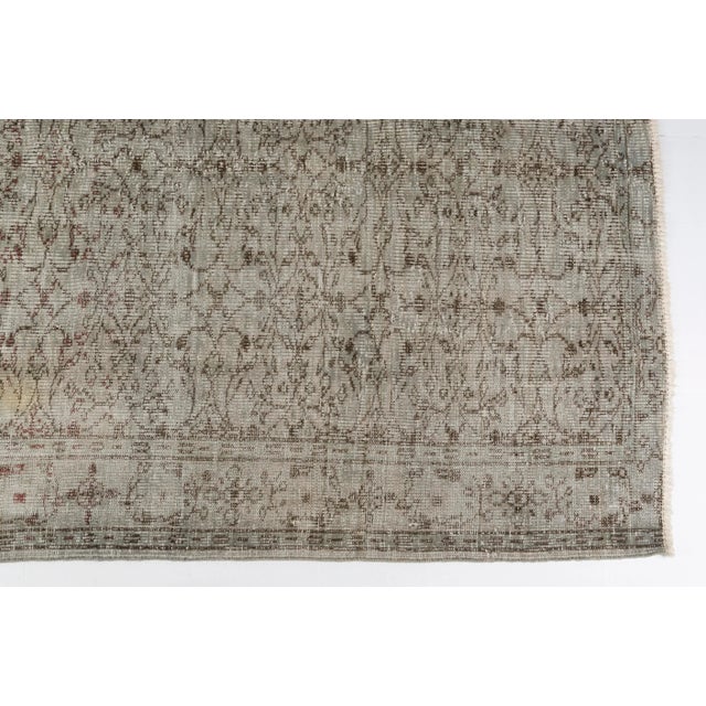 Dove Gray 1950s Light Grey Oushak Anatolian Carpet For Sale - Image 8 of 10