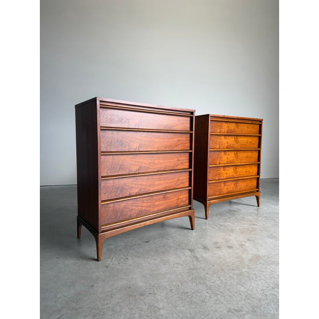 Lane Furniture Mid Century Lane Rhythm Tallboy Dresser For Sale - Image 4 of 12