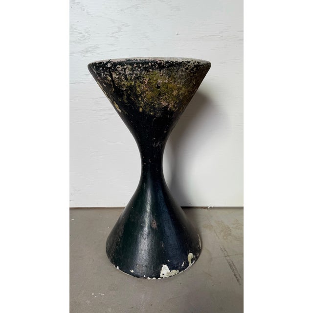 Mid-Century Modern Black Painted Hourglass Planter For Sale - Image 4 of 9