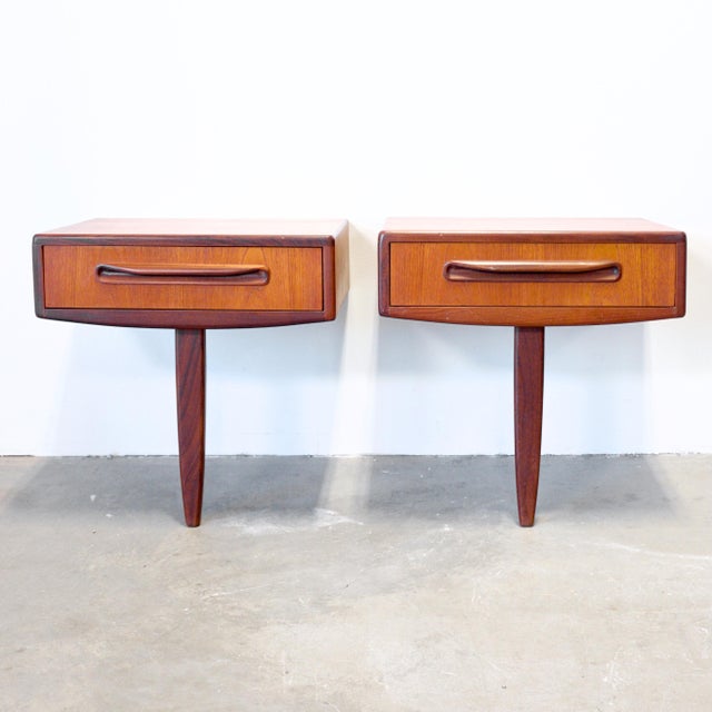 1960s 1960s G-Plan "Fresco" Wall-Mounted Pair of Nightstands, Attributed For Sale - Image 5 of 7