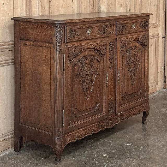 Antique Country French Louis XIV Oak Buffet For Sale - Image 4 of 16