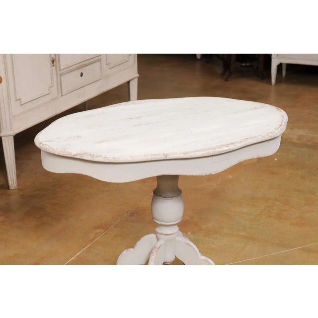 Light Gray Swedish 1860s Painted Oval Pedestal Table with Carved Apron and Quadripod Base For Sale - Image 8 of 12