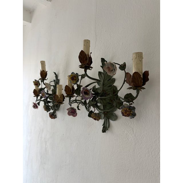 Italian 19th Century Big Italian Tole and Porcelain Flowers Polychrome Sconces 3 Lights For Sale - Image 3 of 8