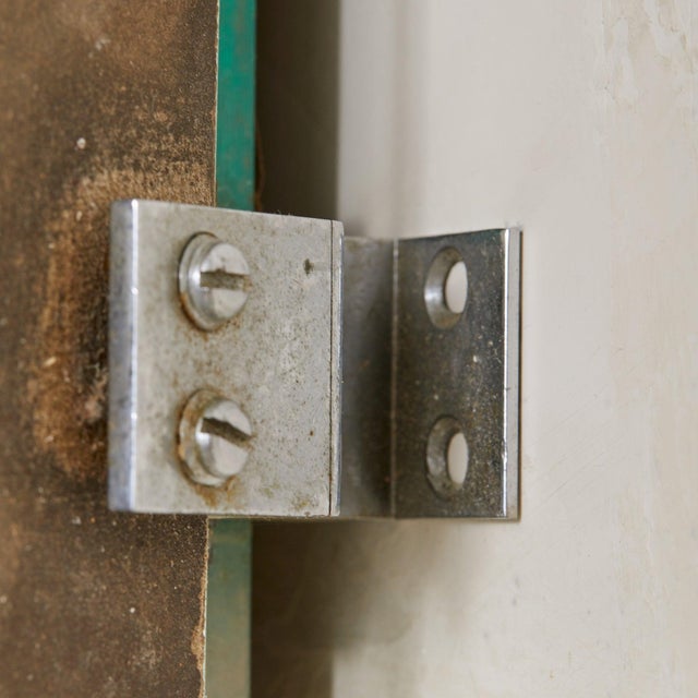 Light Gray French Art Deco Triptych Vanity or Wall Mirror, 1930s For Sale - Image 8 of 8