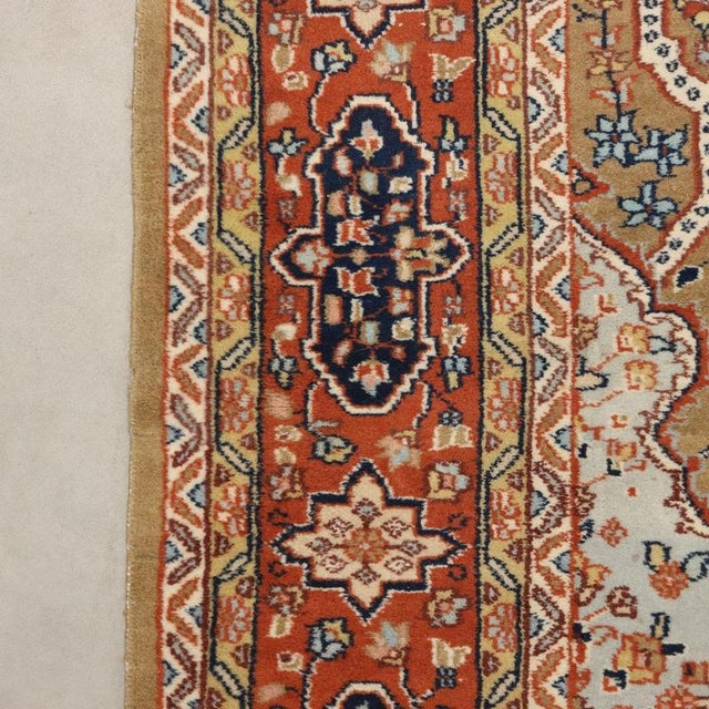 Textile Srinagar Rug in Wool For Sale - Image 7 of 9