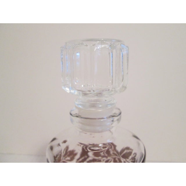 French Gold-Gilt Liquor Decanter For Sale In West Palm - Image 6 of 8