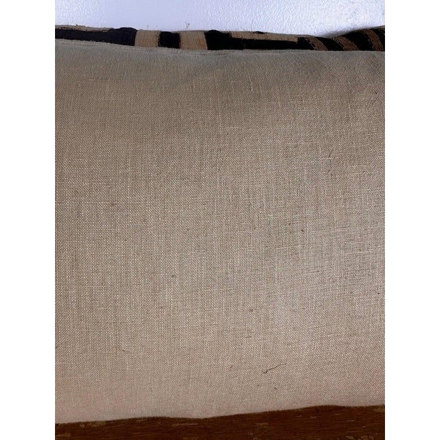 Pair of African Cuba Cloth Pillows For Sale In Los Angeles - Image 6 of 6