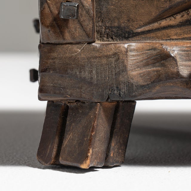 Early 20th Century Early 20th Century Dark Brown Spanish Hand-Carved Wood Box For Sale - Image 5 of 15