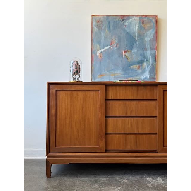 Mid-Century Modern Vintage Teak Credenza by Shanghai Furniture Factory For Sale - Image 3 of 17