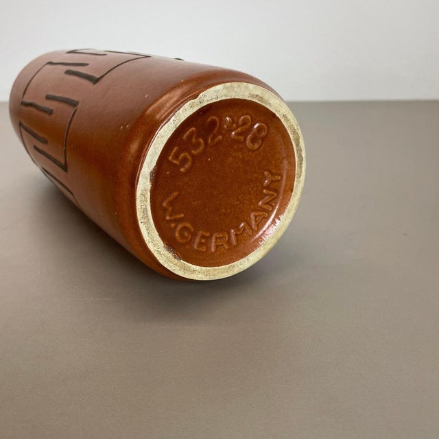 Line Tube Pottery Fat Lava Vase, 1970 For Sale - Image 13 of 16