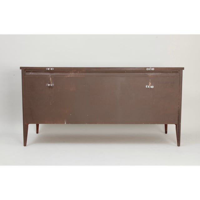 1960s Mid Century Broyhill Saga 9 Drawer Dresser With 6 Etched Starburst Mirror For Sale - Image 10 of 12