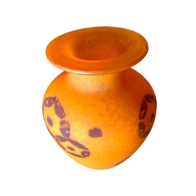 Contemporary Maison Daum Nancy Art Deco Vase Pâte De Verre Lorraine France Circa 1930 For Sale - Image 3 of 6