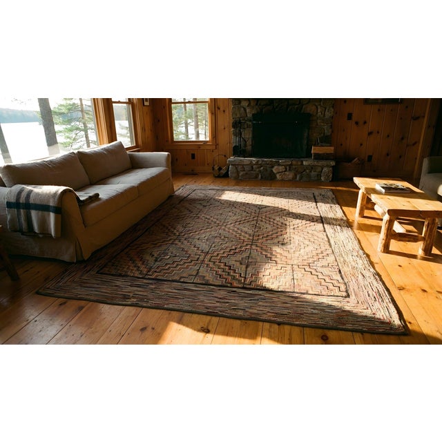 Early 20th Century American Hooked Rug For Sale - Image 14 of 15