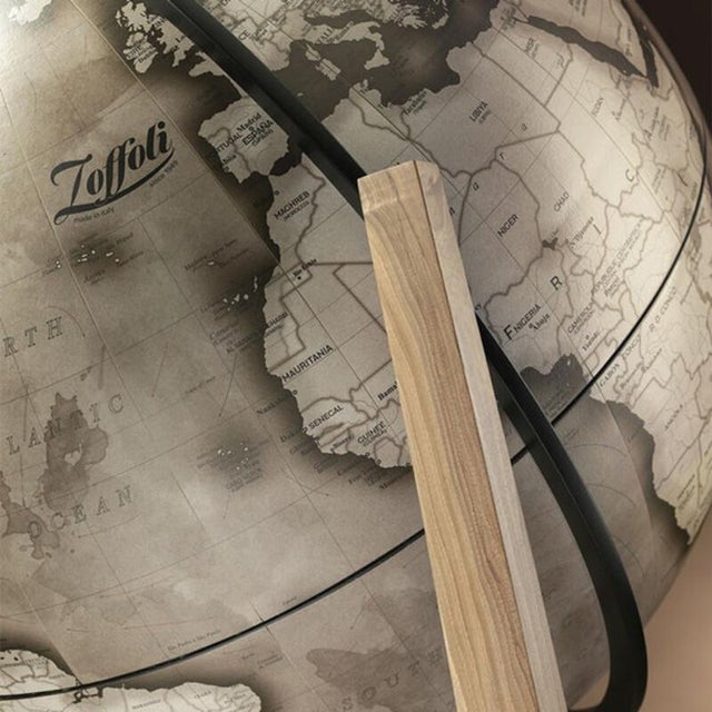 Vertigo Noir Globe by Zoffoli Mappamondi, in New conditions. Designed from 2000 Signed by Maker