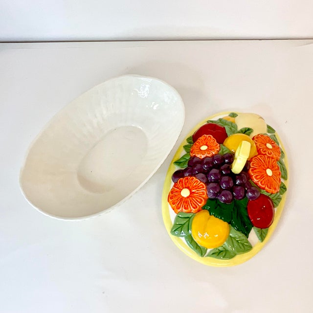 1982 Vintage Americana Folk Art Boho Chic Fruit Lidded Serving Bowl For Sale - Image 10 of 11