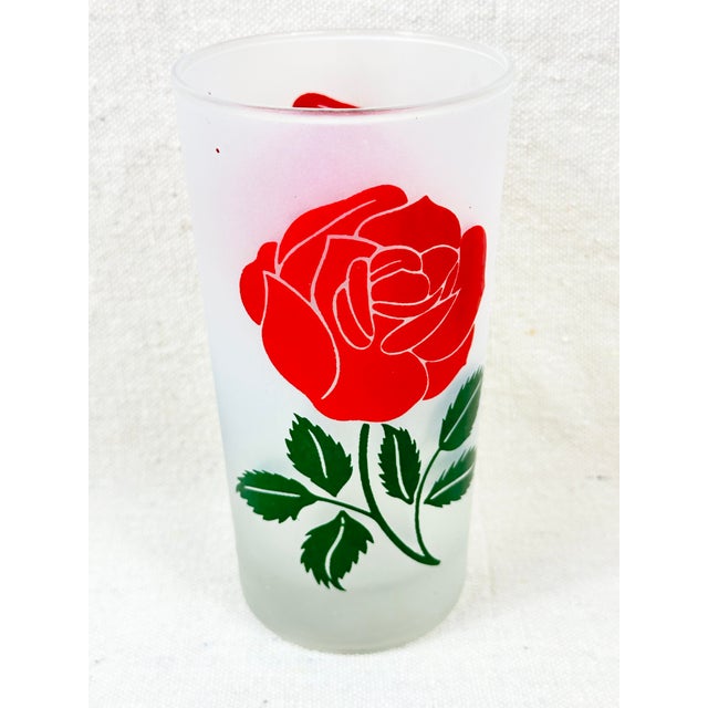 Vintage 1950’s Boscul Frosted Floral Glasses- Set of 5 For Sale - Image 4 of 7