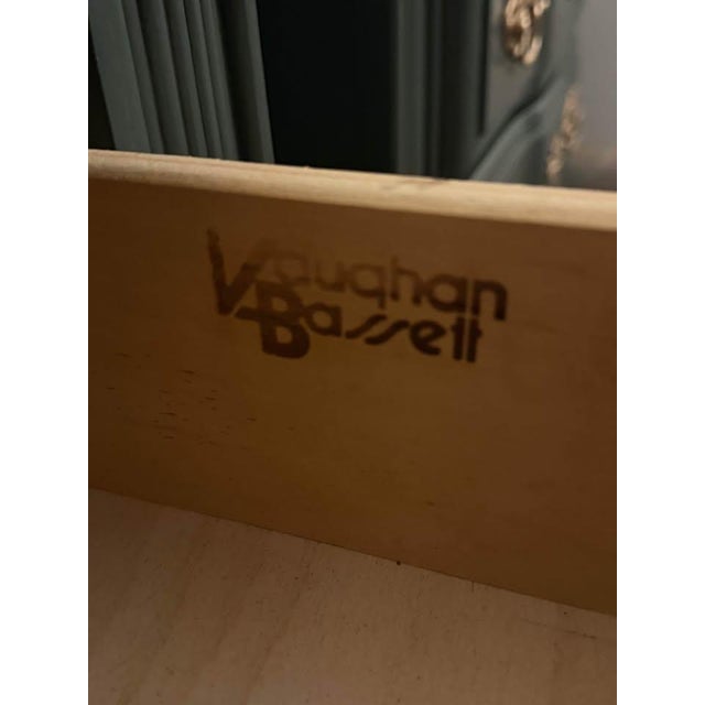 1990s Vintage Vaughan-Bassett 3-Drawer Nightstands in Deep Green, Pair For Sale - Image 5 of 6
