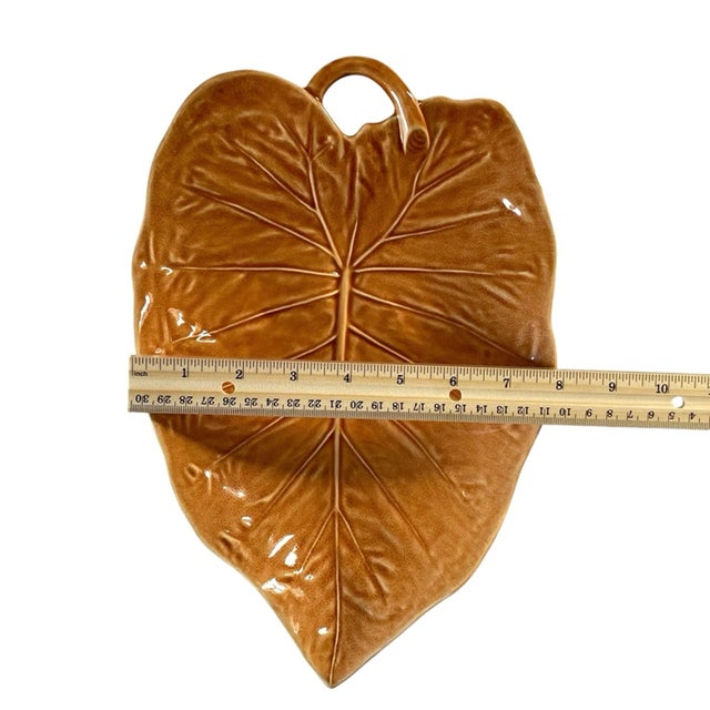1980s Vintage Bordallo Pinheiro Orange Porcelain Majolica Leaf Shaped Dish Plate 12" Portugal. For Sale - Image 5 of 6