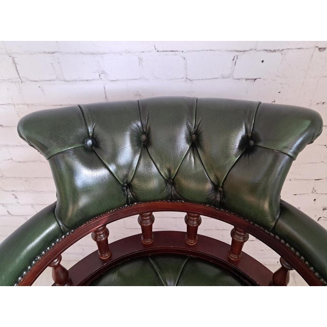 Vintage Chesterfield Style Captain's Swivel Desk Chair in Green Leather, 1980s For Sale - Image 18 of 18