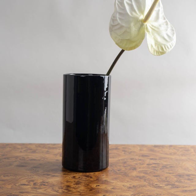 Mid-Century Modern Vintage Haeger Black Ceramic Cylinder Vase For Sale - Image 3 of 7